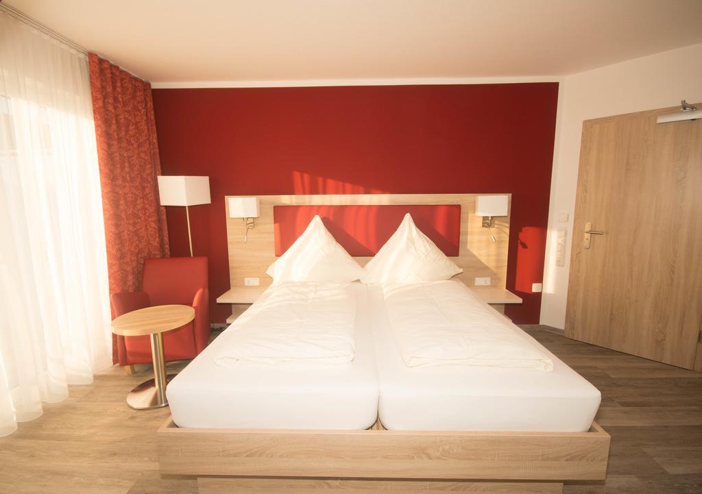 נורדייך Hotel Sonne Am Meer מראה חיצוני תמונה